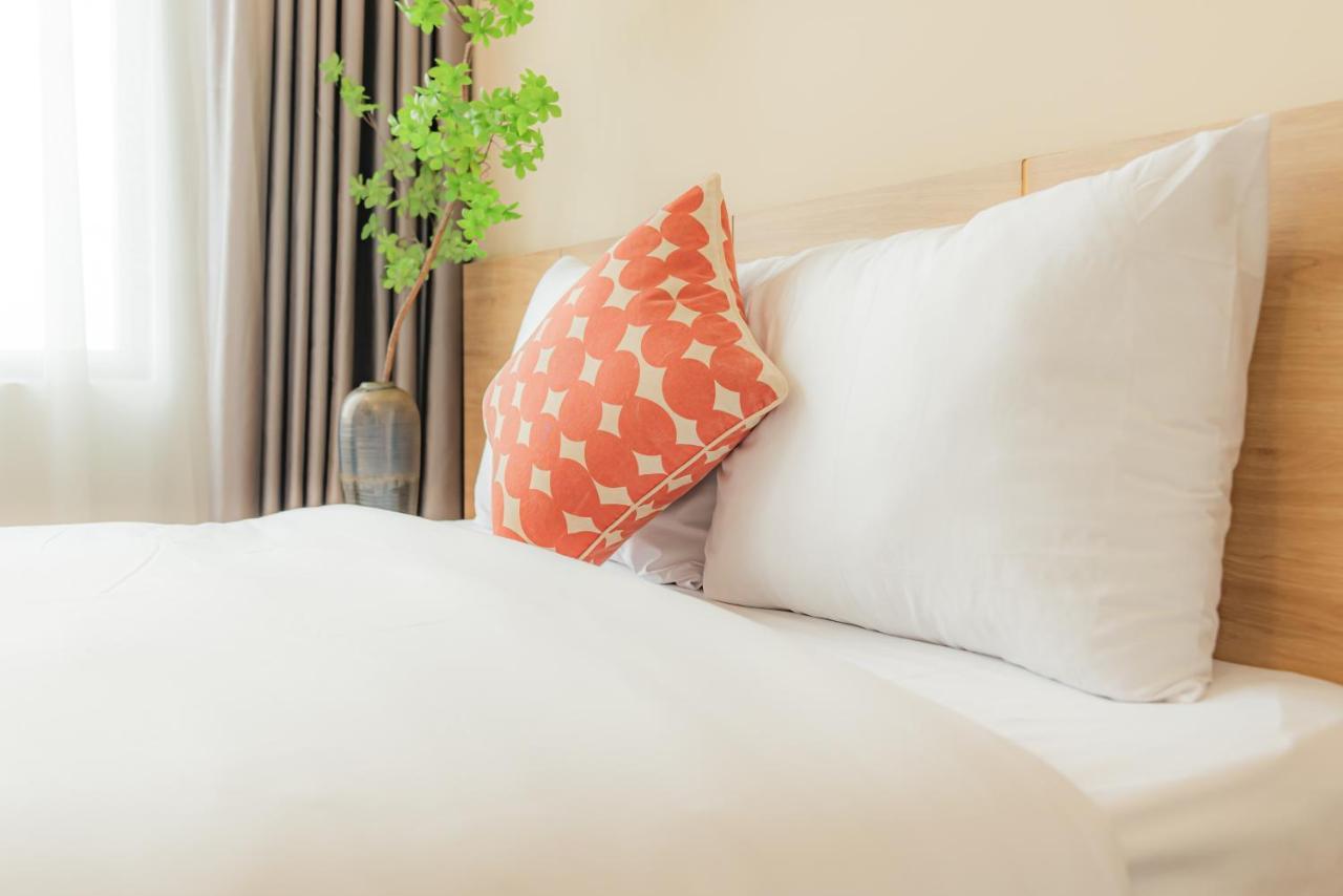 9Trip Stay In Soho Residence - 3 Bedrooms Apartment In District 1, Next To Bui Vien Walking Street - Free Saigon Nightlife Walking Tour Hô Chi Minh-Ville Extérieur photo