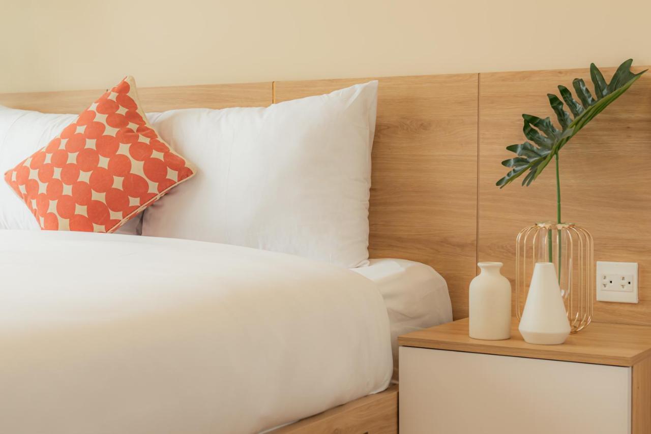 9Trip Stay In Soho Residence - 3 Bedrooms Apartment In District 1, Next To Bui Vien Walking Street - Free Saigon Nightlife Walking Tour Hô Chi Minh-Ville Extérieur photo