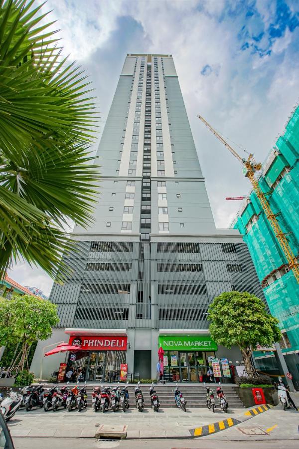 9Trip Stay In Soho Residence - 3 Bedrooms Apartment In District 1, Next To Bui Vien Walking Street - Free Saigon Nightlife Walking Tour Hô Chi Minh-Ville Extérieur photo
